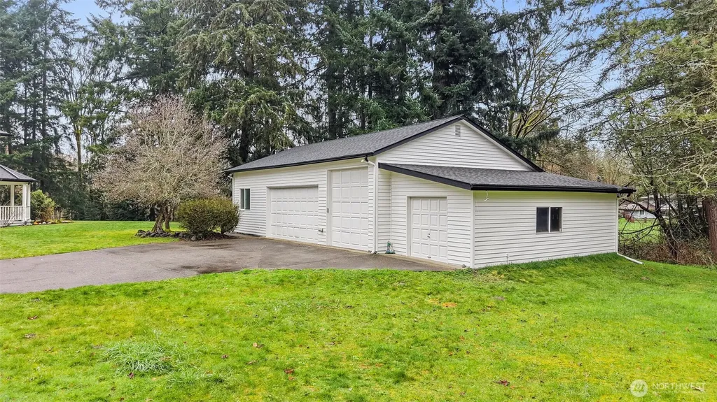 27610 111th Avenue SE Kent WA 98030