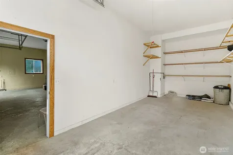 27610 111th Avenue SE Kent WA 98030
