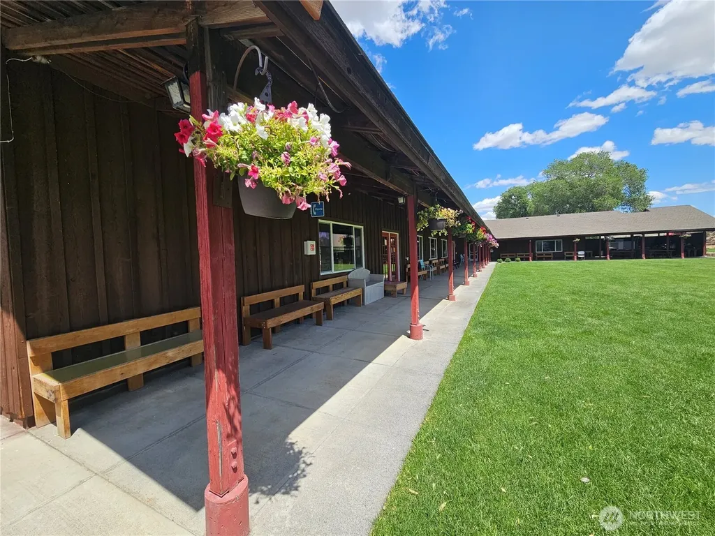 2021 Arroyo Drive Ephrata WA 98823