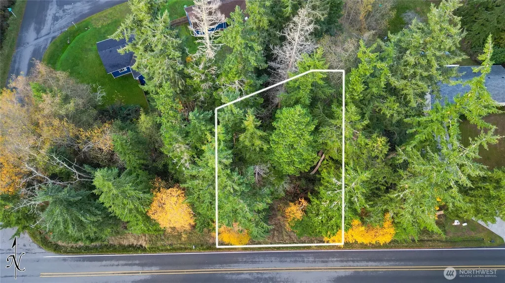 0 Ledgewood Beach Road Coupeville WA 98239