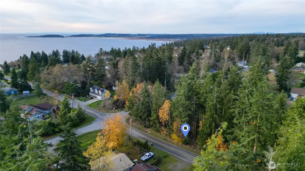 0 Ledgewood Beach Road Coupeville WA 98239