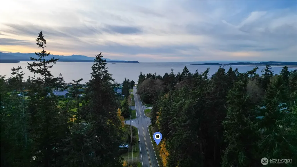 0 Ledgewood Beach Road Coupeville WA 98239