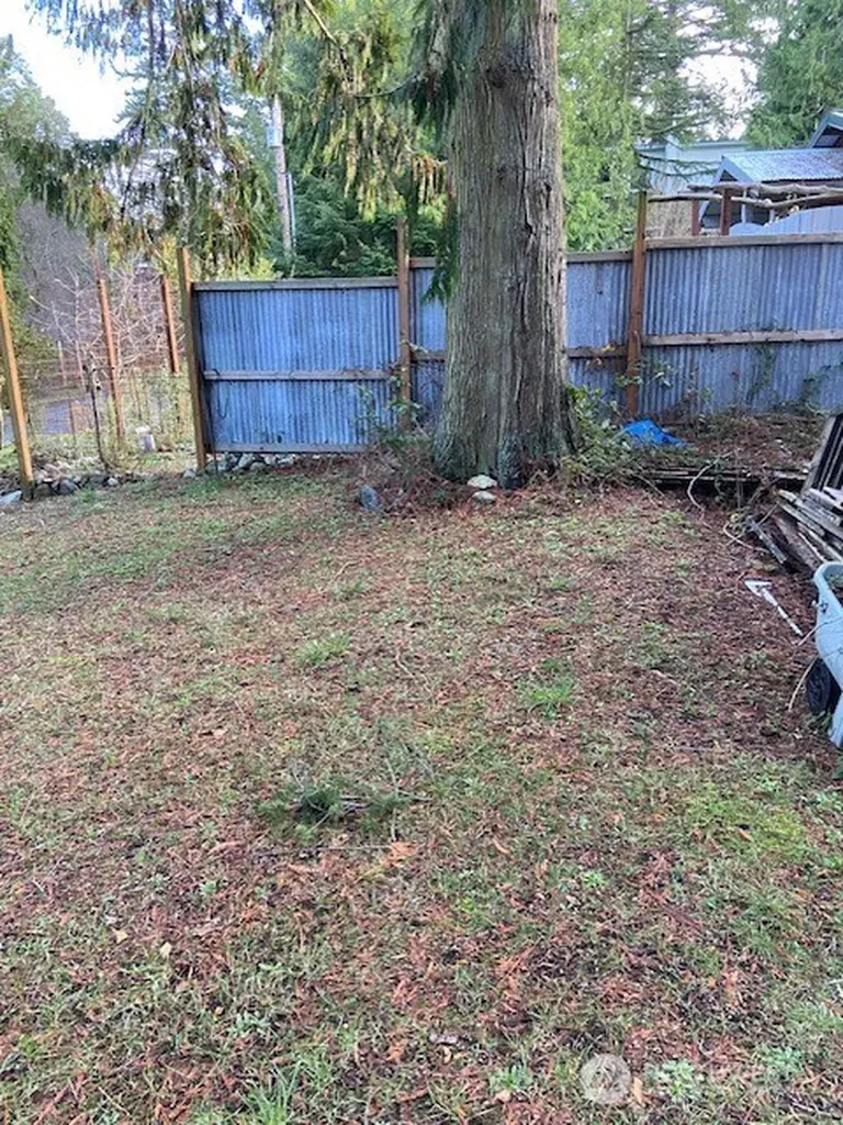 7408 Holiday Boulevard Anacortes WA 98221
