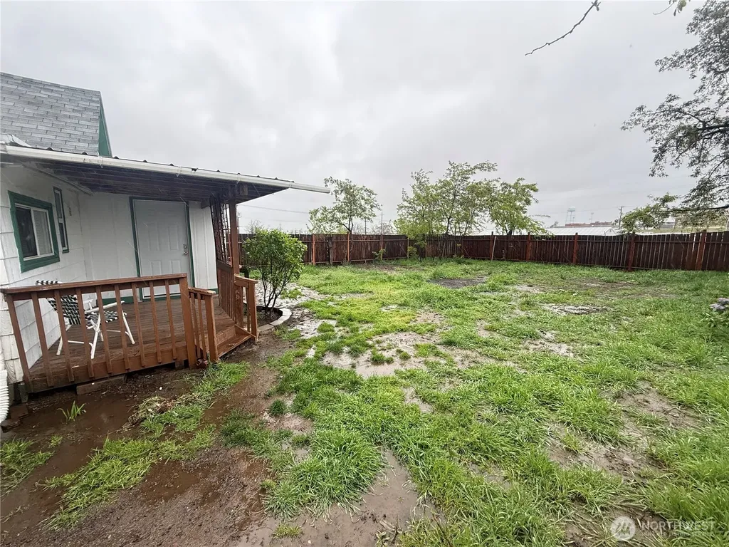 1212 W Moore Street Walla Walla WA 99362
