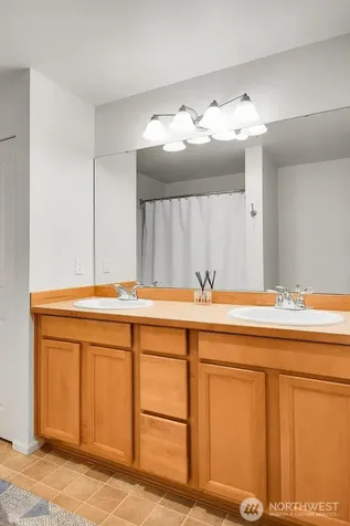 7020 Holly Park Drive S Seattle WA 98118