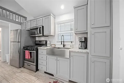 577 Bill Shaw Road Pateros WA 98846