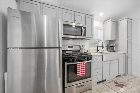 577 Bill Shaw Road Pateros WA 98846