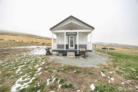 577 Bill Shaw Road Pateros WA 98846