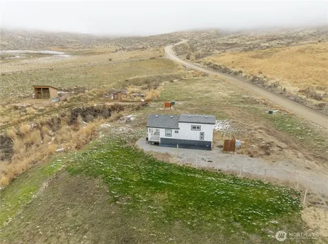 577 Bill Shaw Road Pateros WA 98846