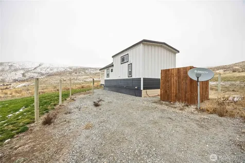 577 Bill Shaw Road Pateros WA 98846