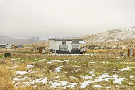 577 Bill Shaw Road Pateros WA 98846
