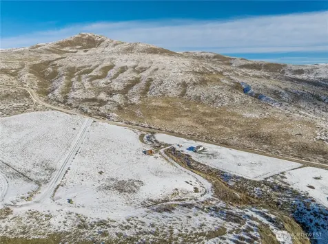 577 Bill Shaw Road Pateros WA 98846