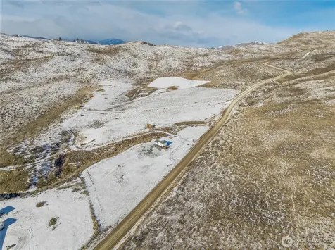577 Bill Shaw Road Pateros WA 98846