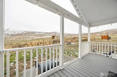 577 Bill Shaw Road Pateros WA 98846
