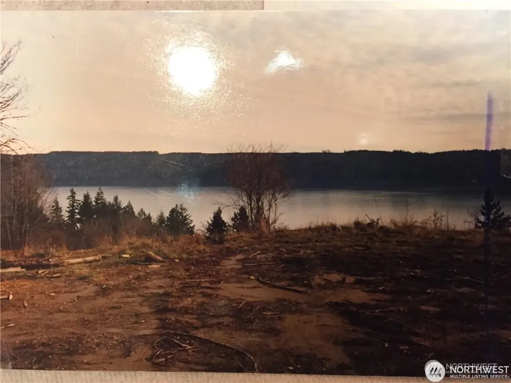 9 Us Highway 101 Lilliwaup WA 98555
