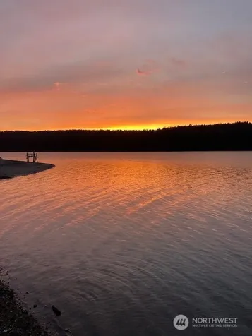 27728 Manzanita Beach Rd SW Vashon WA 98070