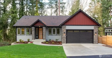 6145 Lake Saint Claire Drive SE Olympia WA 98513