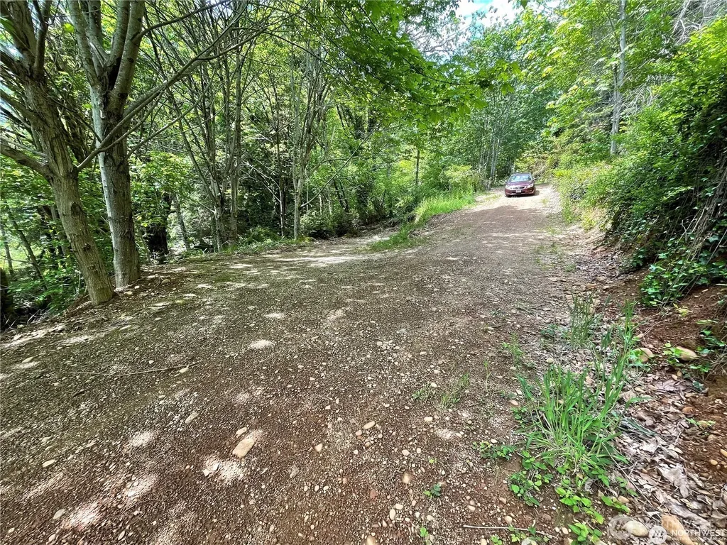 32241 N Highway 101 Lilliwaup WA 98555