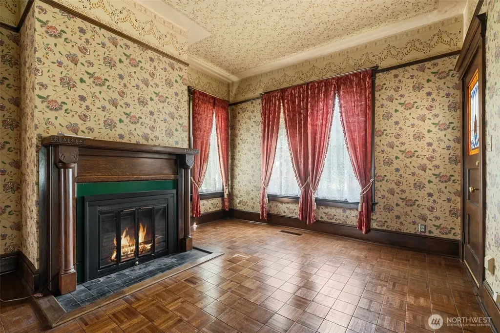 1110 D Street Vader WA 98593