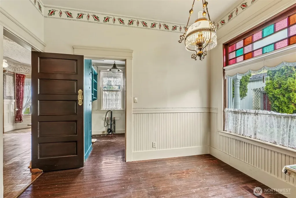 1110 D Street Vader WA 98593