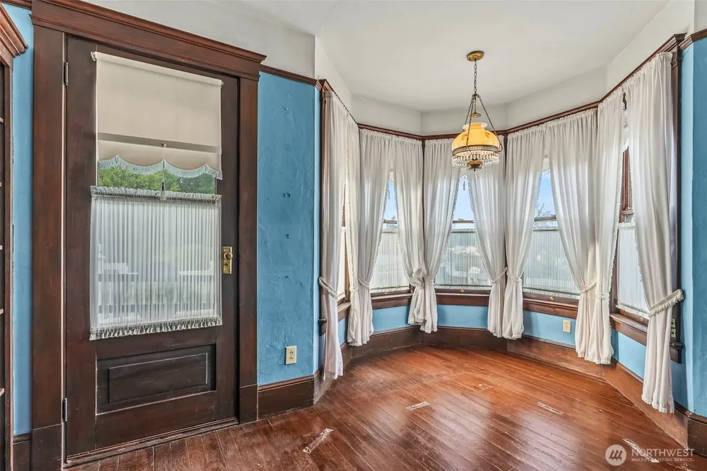 1110 D Street Vader WA 98593