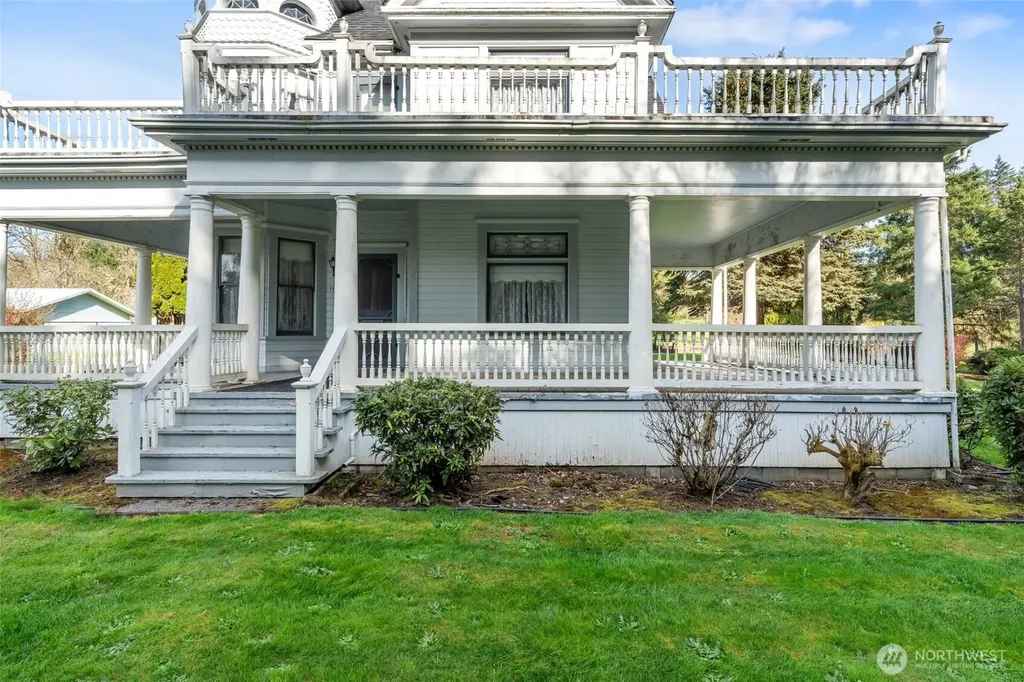 1110 D Street Vader WA 98593