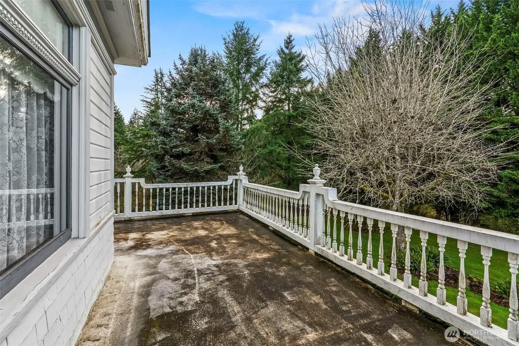 1110 D Street Vader WA 98593