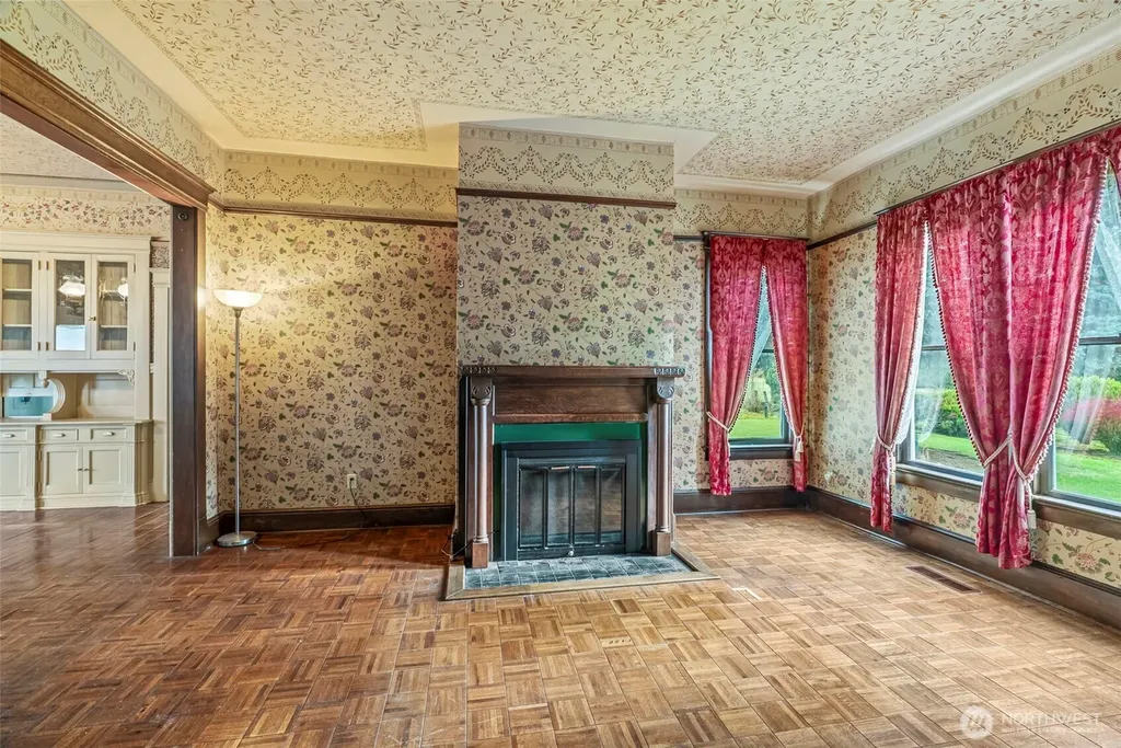 1110 D Street Vader WA 98593