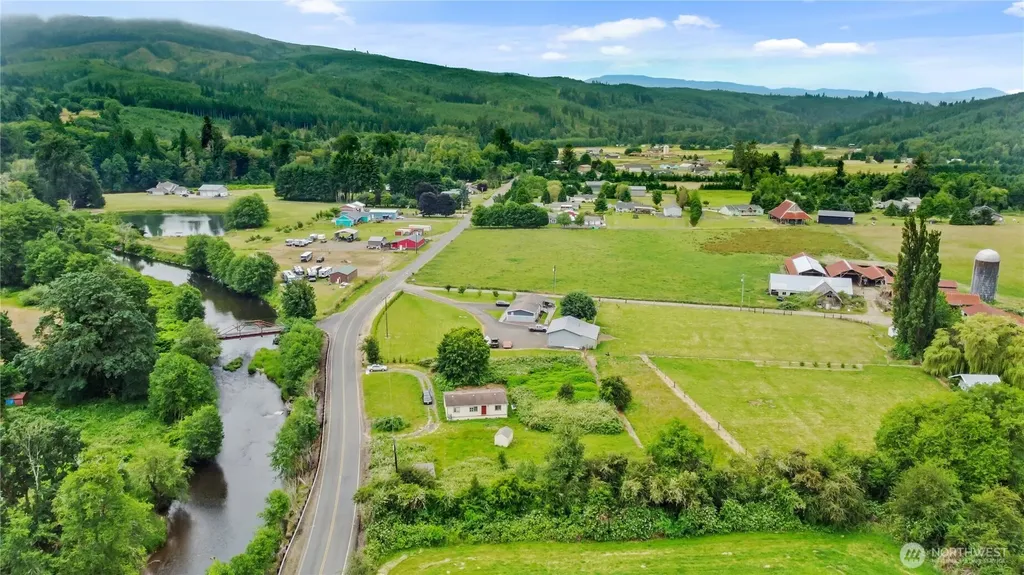 805 Elochoman Valley Road Cathlamet WA 98612