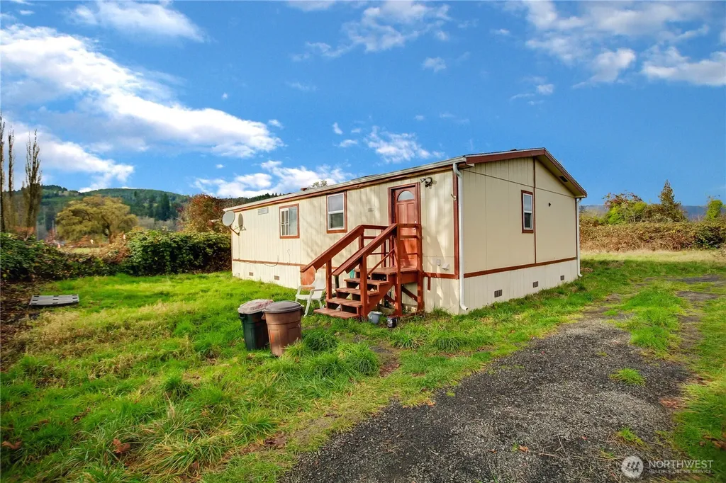 805 Elochoman Valley Road Cathlamet WA 98612