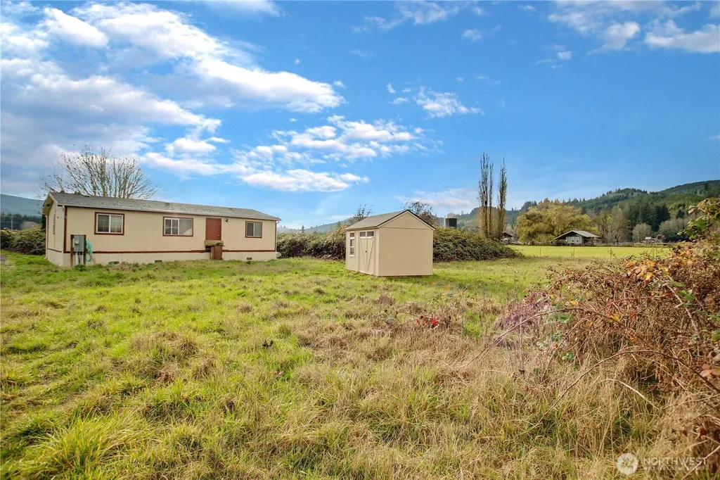 805 Elochoman Valley Road Cathlamet WA 98612