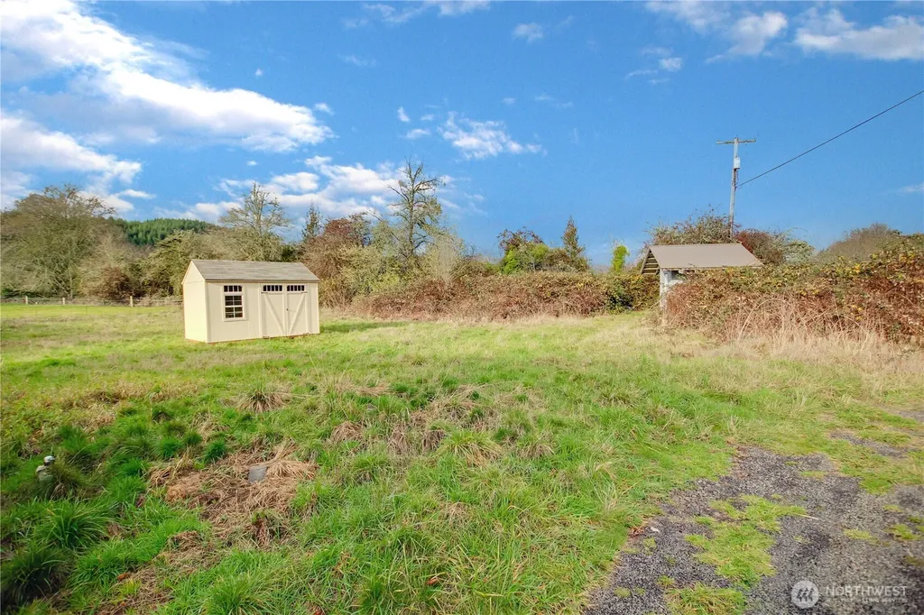 805 Elochoman Valley Road Cathlamet WA 98612