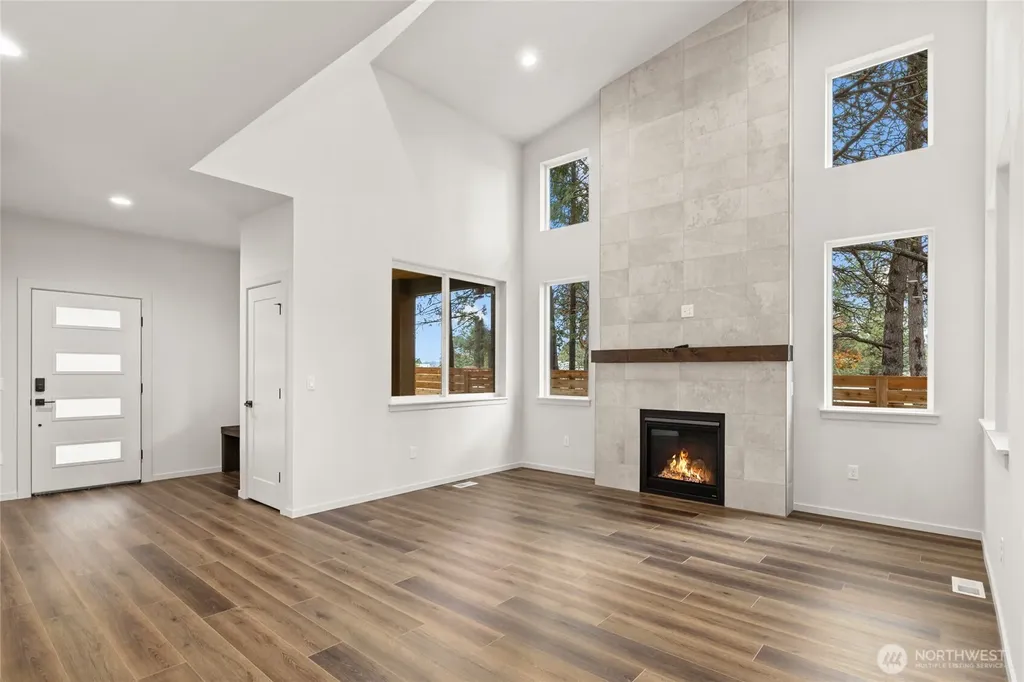 609 Compass (Lot 19) Place Cle Elum WA 98922