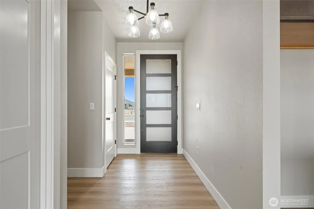 1513 N 7th Avenue NE Quincy WA 98848