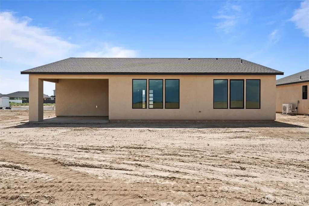 1513 N 7th Avenue NE Quincy WA 98848