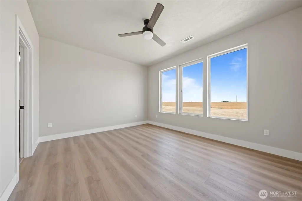 1513 N 7th Avenue NE Quincy WA 98848