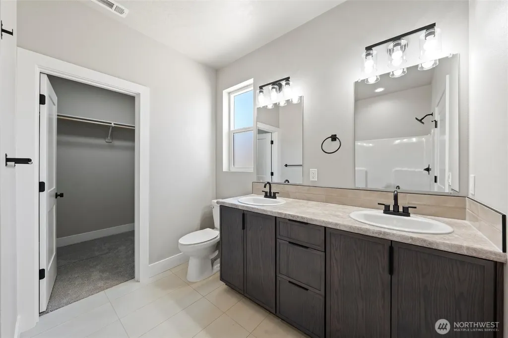 1513 N 7th Avenue NE Quincy WA 98848