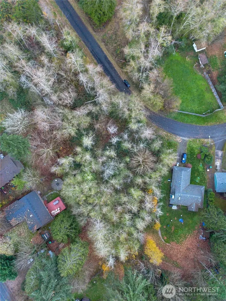 7609 Lakeside Street SW Olympia WA 98512
