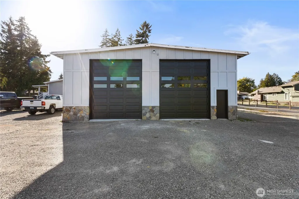 7415 100th Street E Puyallup WA 98373