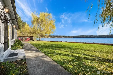 24410 Vashon Highway SW Vashon WA 98070