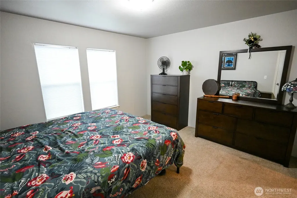 200802 E Game Farm #52 Road Kennewick WA 99337