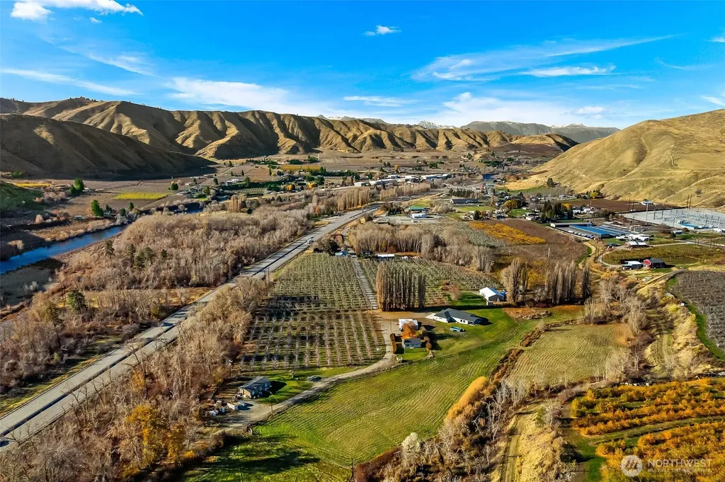 3765 Iroquois Lane Wenatchee WA 98801