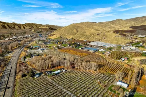 3765 Iroquois Lane Wenatchee WA 98801