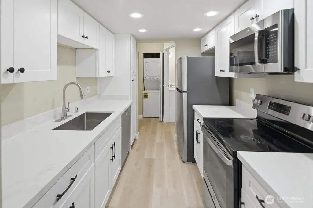 10506 NE 32nd Place Bellevue WA 98004