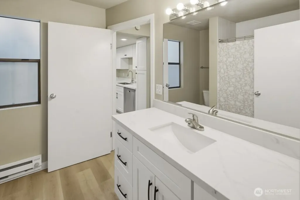 10506 NE 32nd Place Bellevue WA 98004