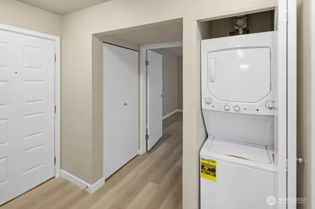 10506 NE 32nd Place Bellevue WA 98004