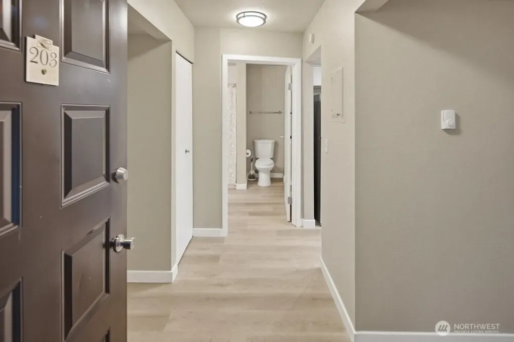 10506 NE 32nd Place Bellevue WA 98004