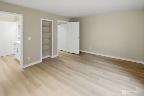 10506 NE 32nd Place Bellevue WA 98004