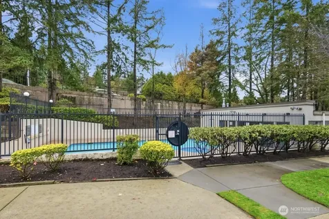 10506 NE 32nd Place Bellevue WA 98004