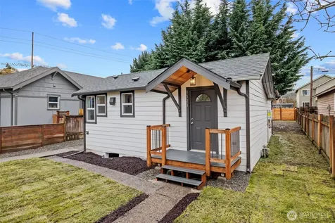 1521 N 3rd Street Renton WA 98057